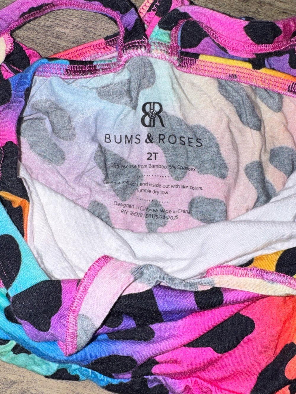 Bums & Roses Bamboo Ruffle Butt Romper Rainbow Leopard 2T - Picture 6 of 8